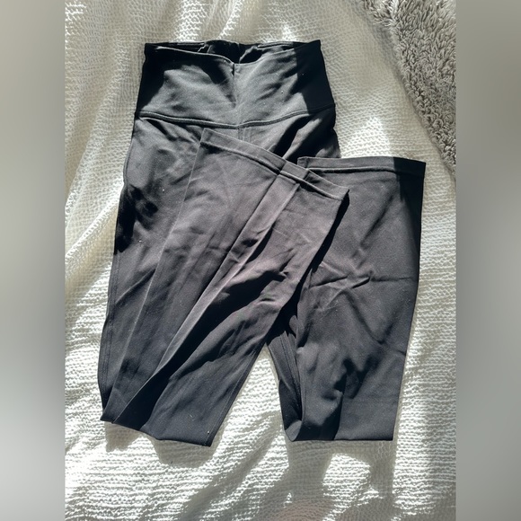 Lululemon Goove Pant Size 6 Length 28” - Picture 1 of 2